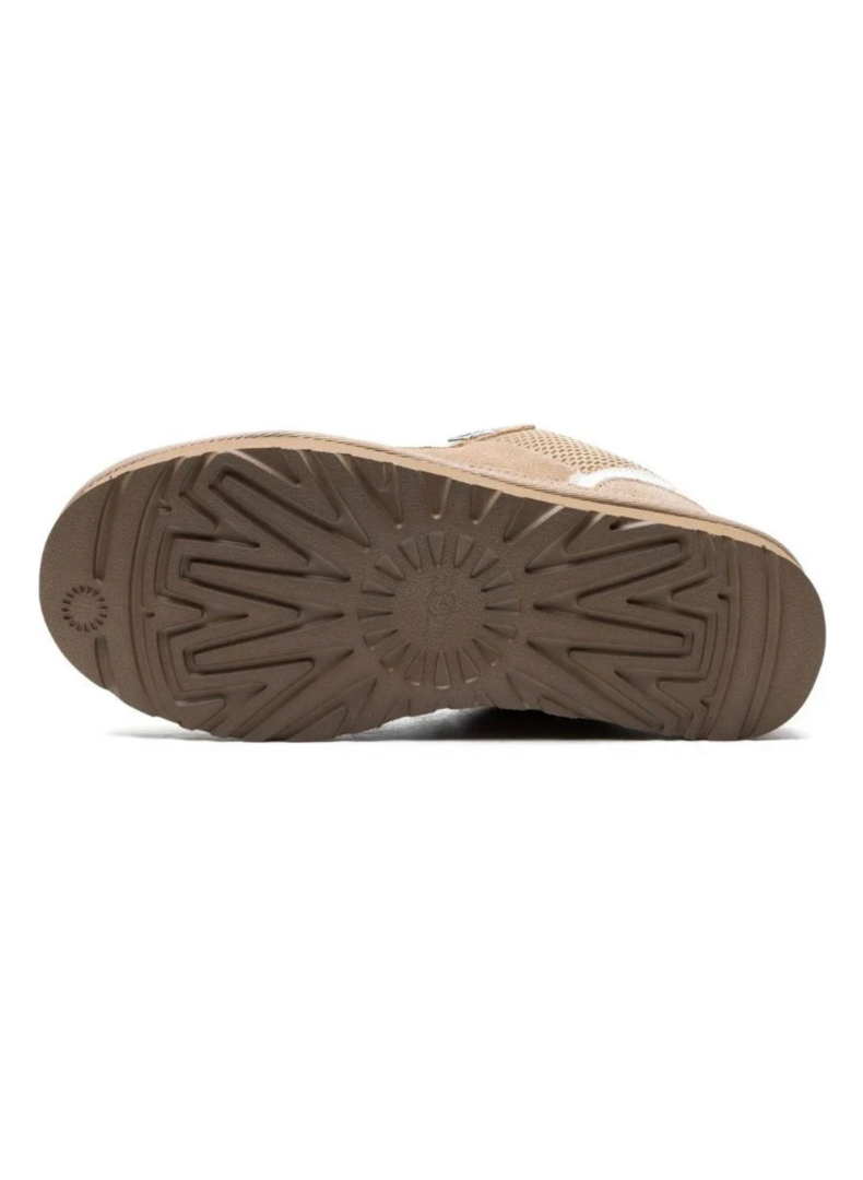 UGG Lowmel Sand