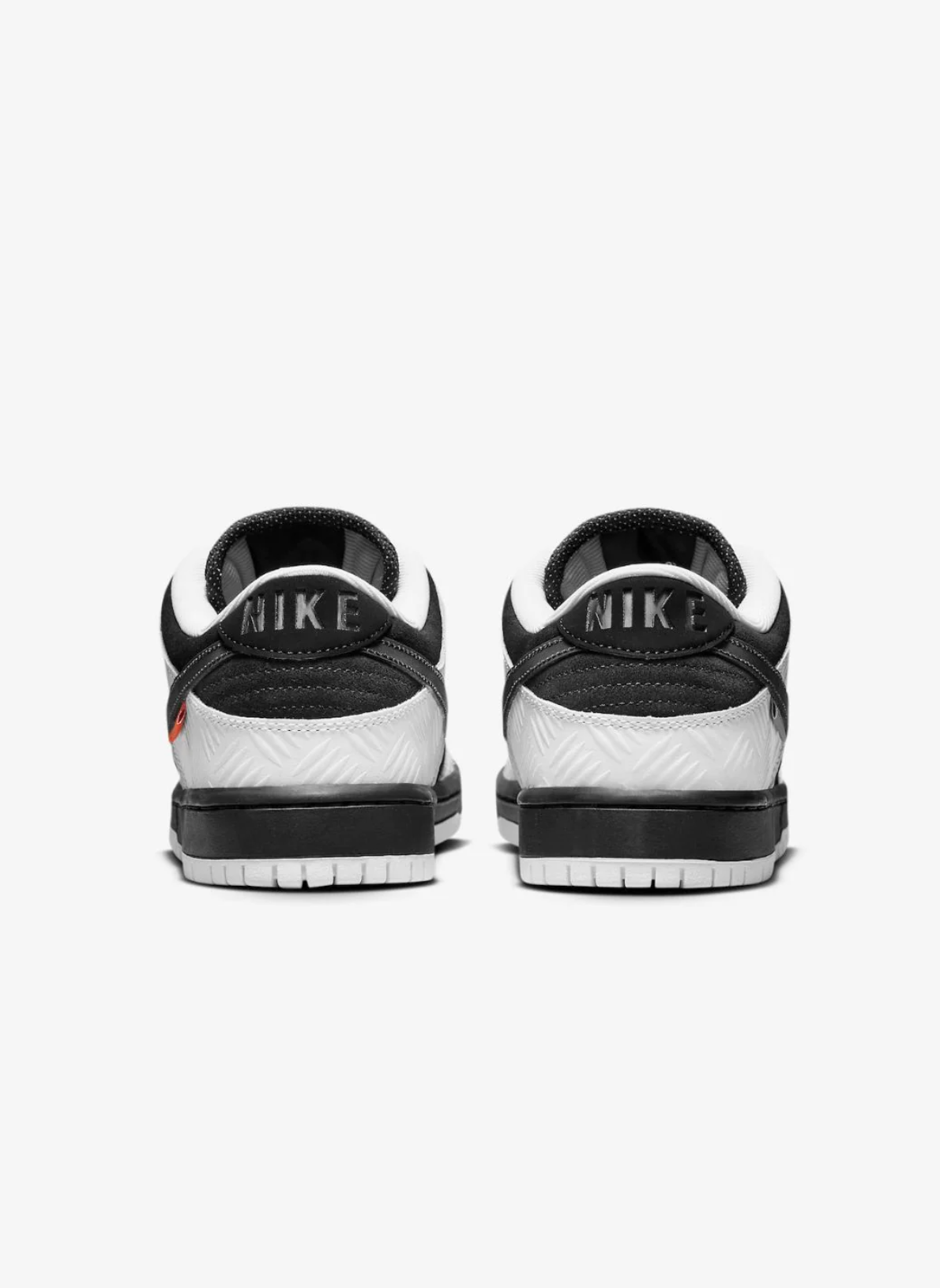 Nike Dunk low SB Tightbooth