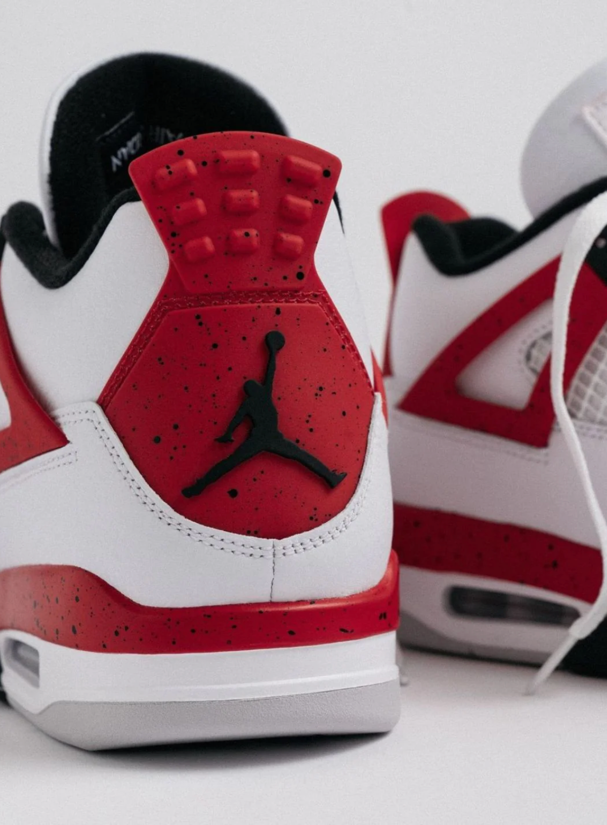 Jordan 4 Red Cement