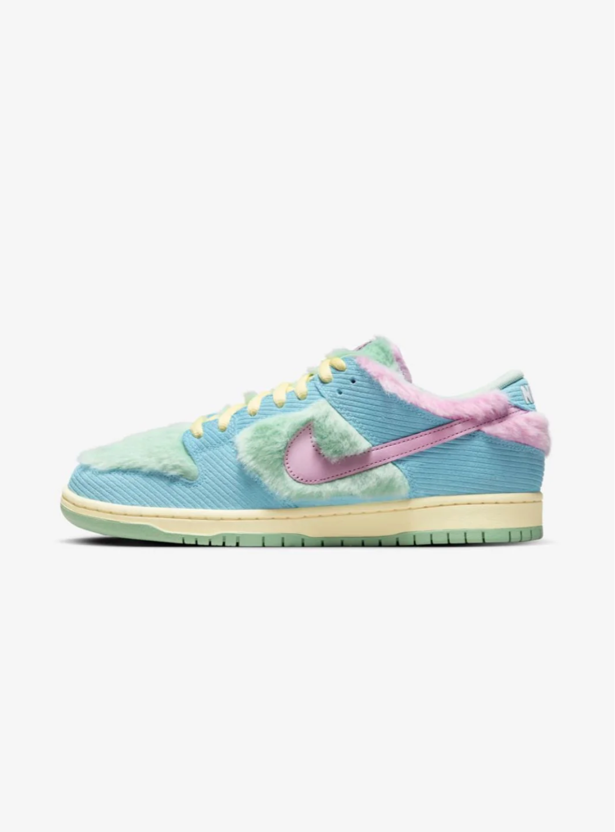 Nike Dunk Low SB X Verdy